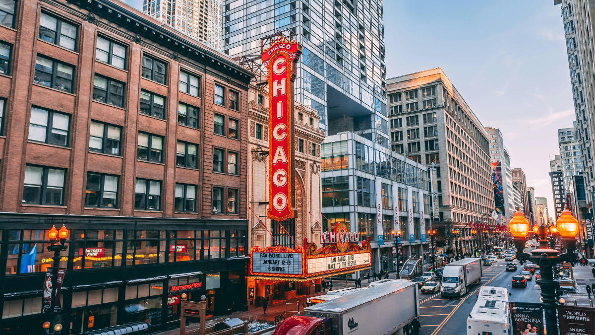 Bustling downtown Chicago street with luxury car service