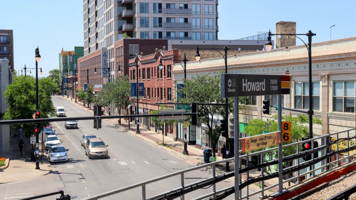 Jarvis Square in Rogers Park
