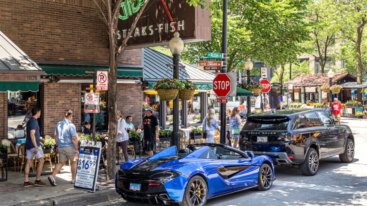 Rush Street dining and nightlife in the Gold Coast